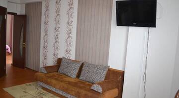 Апартаменты с видом на горы в Гостинице Guest House Azhur